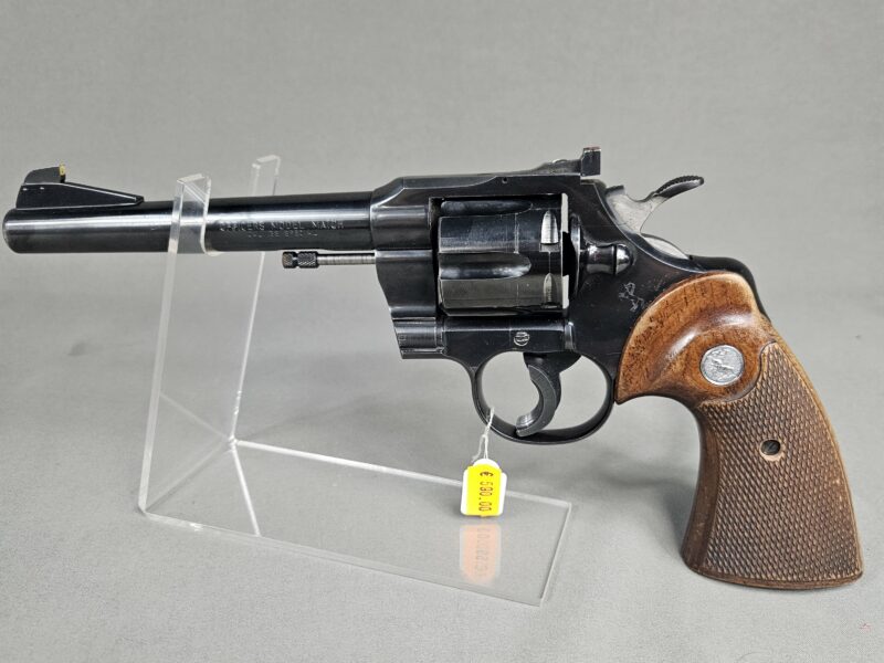 REVOLVER COLT OFFICER'S MATCH 38SP