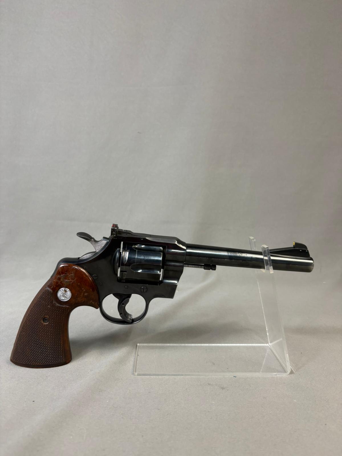 REVOLVER COLT OFFICER'S MATCH 38SP