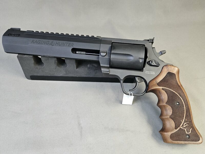 REVOLVER MODELE 460H HUNTER 8''3/8 BLACK MAT 460S&W OCCASION