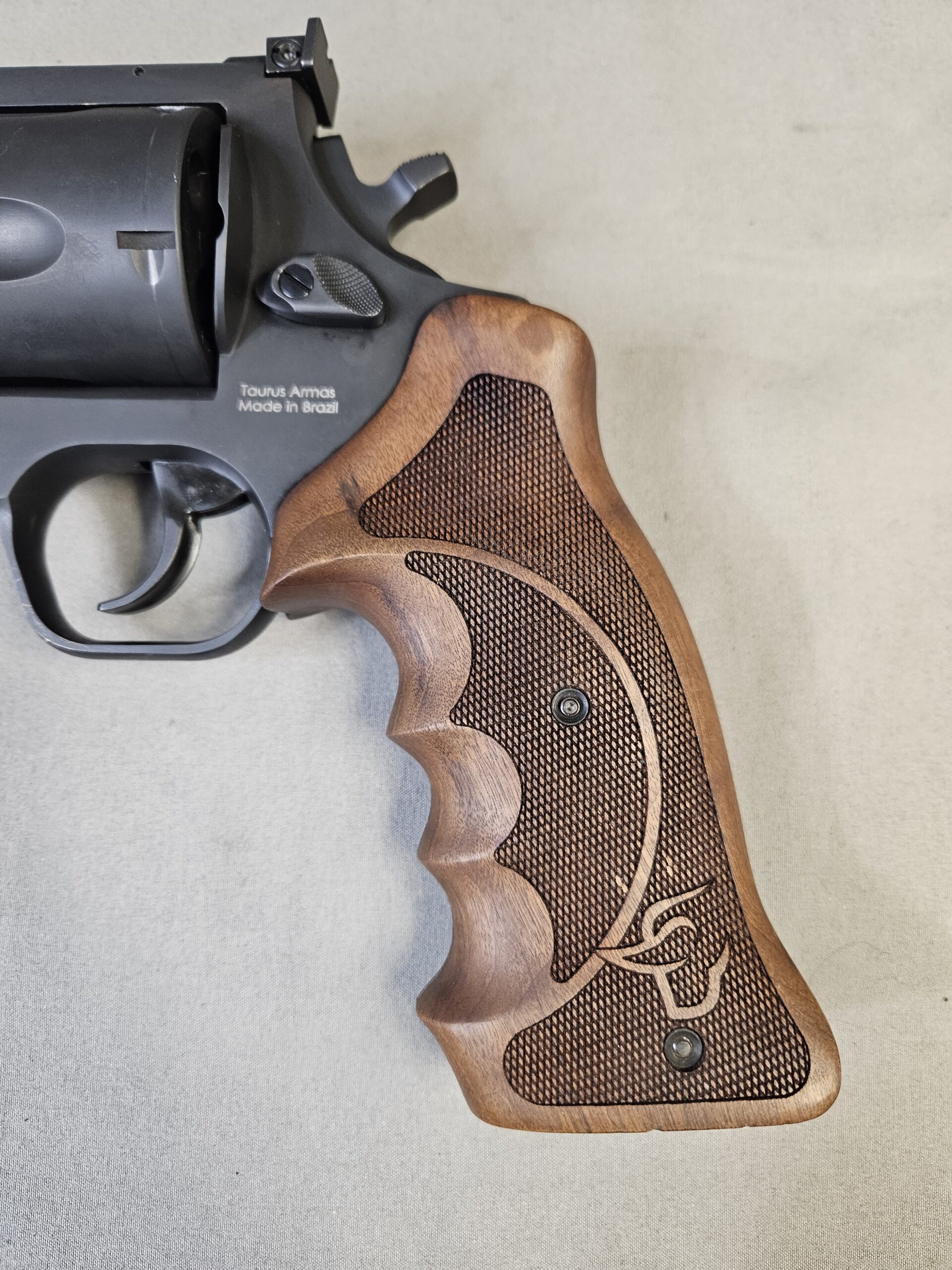 REVOLVER MODELE 460H HUNTER 8''3/8 BLACK MAT 460S&W OCCASION – Image 2